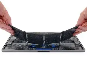 MacBook Pro 15" Touch Bar 2018 Battery Replacement