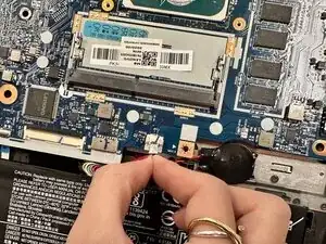 1ZUcXfoNXvt6POJS