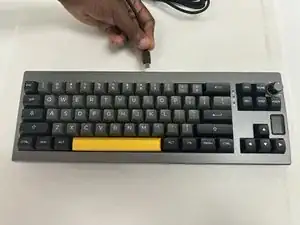 2ThEjMoPryTnEUuM