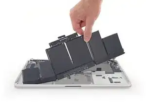 Substituição da bateria do MacBook Pro 15" com tela Retina do final de 2013
