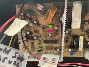 AWKERciXE5be3r3V