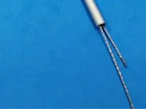 EmTjHF3bfXRJLQXi