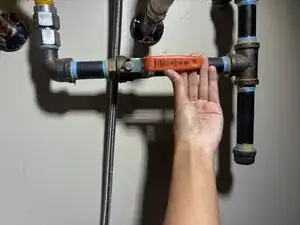 HUTxXyAv3E45Qkr3