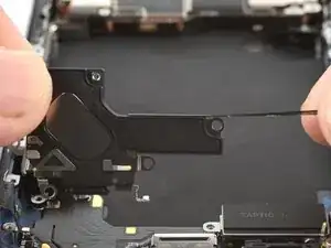 iPhone 17 Pro Loudspeaker Installation