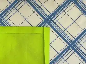 This video shows how to miter a patch corner by following the instructions in the previous step.