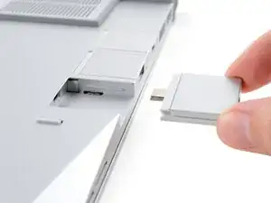 Framework Laptop 16" (2025) Expansion Cards Installation