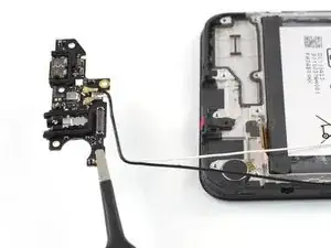 Remoção da porta de recarga para reposição da tela no Nokia G42 5G