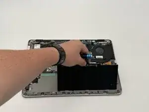 TI2XkuUTKie1cQ2e