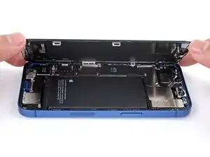 Procedimento de abertura do iPhone 13