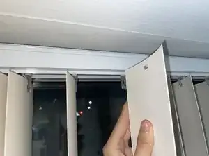 WX1VL2e5F2OXFd44