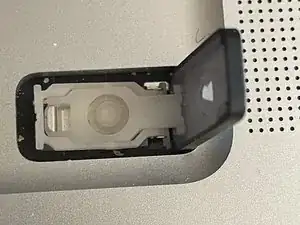 XF2HPixeOMiYqFXX