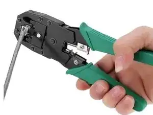How to Crimp an Ethernet Cable (RJ45)