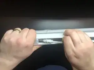 How to Repair Malfunctioning Window Blinds