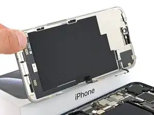 iPhone 15 Pro Max Screen Removal