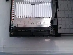YuKTggiojps1gHgX
