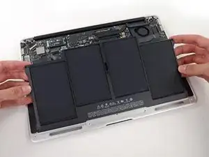 Substituição da bateria do MacBook Air 13" de início de 2015