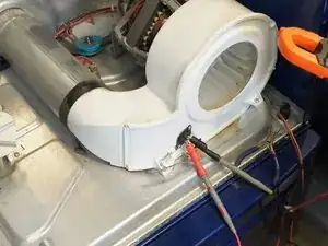 How to Troubleshoot a Frigidaire Dryer That Won't Heat