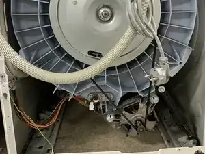 Retrieval of a washing machine motor
