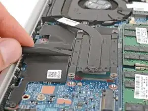 Remoção do dissipador de calor do EliteBook 840 Aero G8 da HP