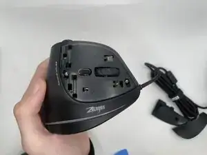 qyfjxDM4A5YWmOqg
