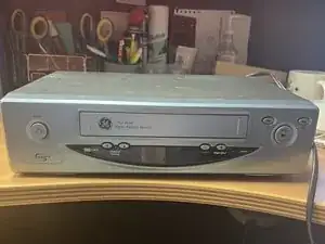 GE Four Head Clear Picture Search VCR Teardown