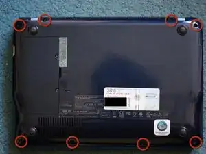 Disassembling Disney Netpal Bottom shell