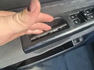 tJ2qhpUYjSecvVXy