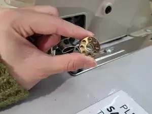Juki DDL-8700 Bobbin Replacement