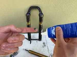 vdMTTKwObXYUiPVF