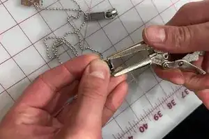 Veja este vídeo para conferir a técnica sem a peça.