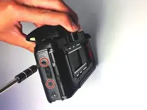 yFxyWjBYMKCopYWG