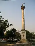 Coluna na Praça Independência, em Assunção, homenageando o primeiro grito de independência, em 1811