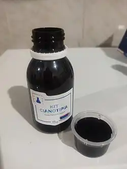 Citrato férrico amoniacal