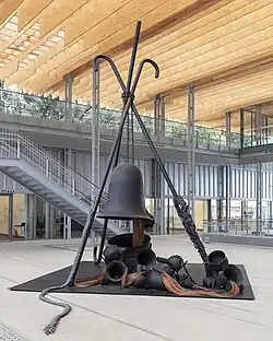 "Tríade Trindade”, 2001, na Pinacoteca (foto: Isabella Matheus)