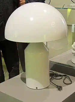 candeeiro Oluce 1977