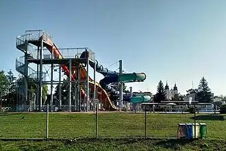 Piscina de verão “Delfin”