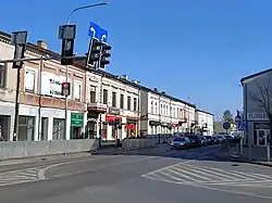 Prédios residenciais em estilo Art nouveau[86] na rua Wyszyński no centro da cidade (construídas no final do século XIX[87])