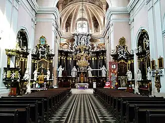 Interior da igreja da Exaltação da Santa Cruz