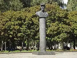 Monumento a Jarosław Dąbrowski