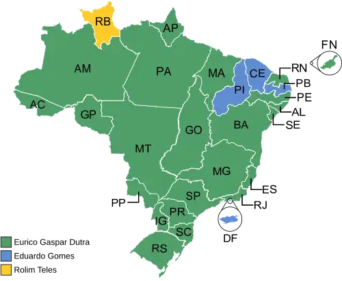 Estados e territórios onde cada candidato venceu, segundo a legenda.