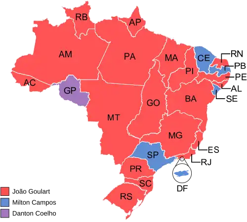 Estados e territórios onde cada candidato venceu, segundo a legenda.