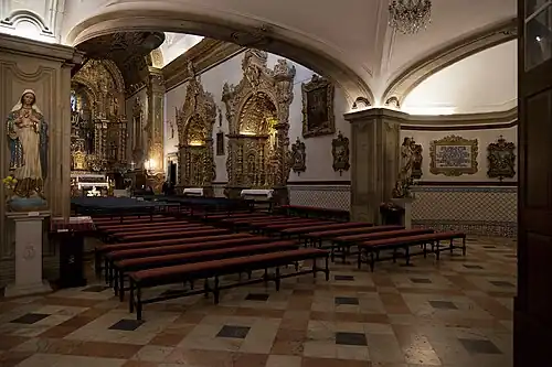 Interior da igreja