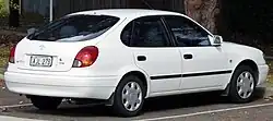 Oitava geração, hatchback (1995-00)