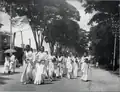 Mulheres bengalis protestam no aniversário do Movimento da Língua, na Universidade de Daca (1953)