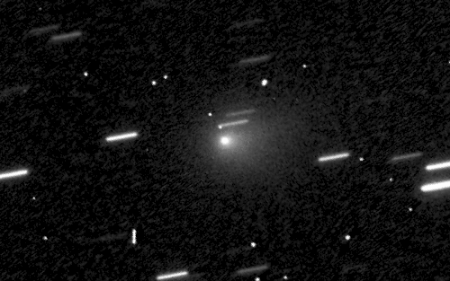 Imagens do Hubble mostrando 3I/ATLAS em movimento contra o fundo estelar