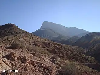 Paisagem montanhosa próxima a Taourirt.