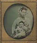 Mulher e bebê não identificados, no Rio de Janeiro, 1855.