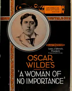 Anúncio com ilustração de Oscar Wilde para o filme "A Woman of No Importance" (1922), adaptado de sua peça, sob a direção de Denison Clift, conforme registrado no Film Daily de 1922
