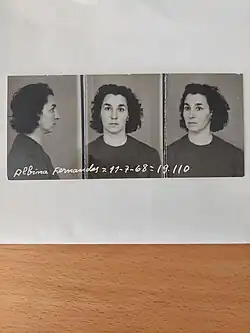 Fotografia da PIDE de Albina Fernandes, mostra o seu retrato de frente, de perfil e a trếs quartos