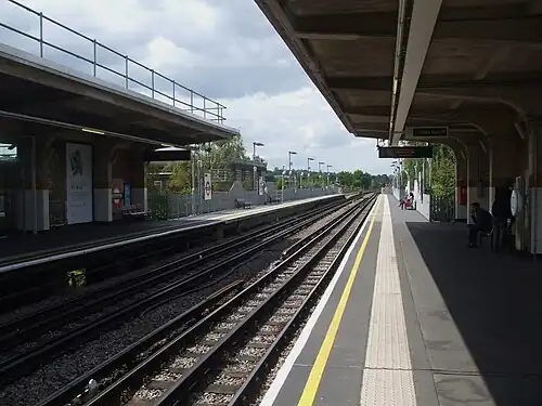 Vista da estação de Alperton